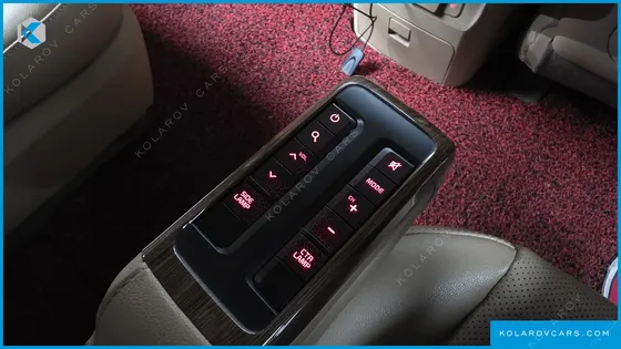 KIA CARNIVAL 9-SEATER HI-LIMOUSINE