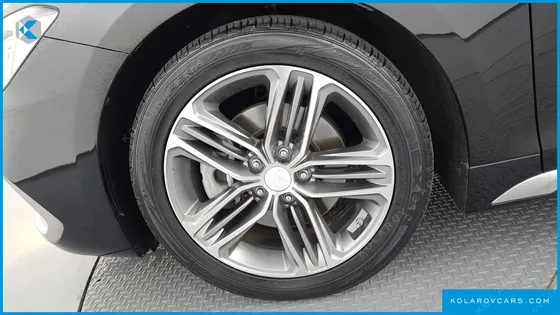 HYUNDAI GRANDEUR 2.4 PREMIUM