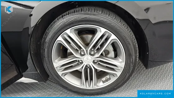 HYUNDAI GRANDEUR 2.4 PREMIUM