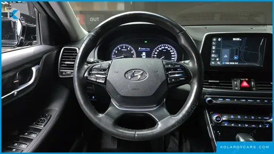 HYUNDAI GRANDEUR 3.0 LPI MODERN (RENTAL CAR)