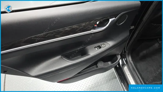HYUNDAI GRANDEUR 3.0 LPI MODERN (RENTAL CAR)