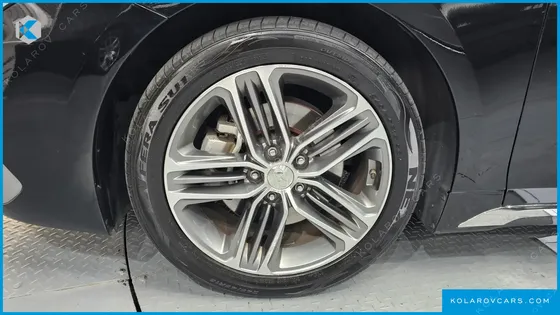 HYUNDAI GRANDEUR 3.0 LPI MODERN (RENTAL CAR)