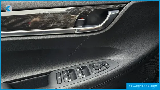 HYUNDAI GRANDEUR 3.0 LPI MODERN (RENTAL CAR)