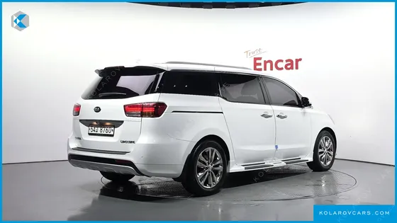 KIA CARNIVAL GASOLINE 7-SEATER LIMOUSINE