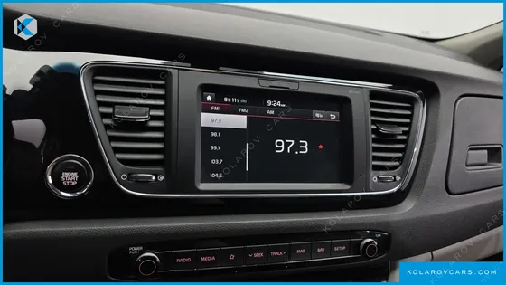 KIA CARNIVAL 11-SEATER NOBLESSE
