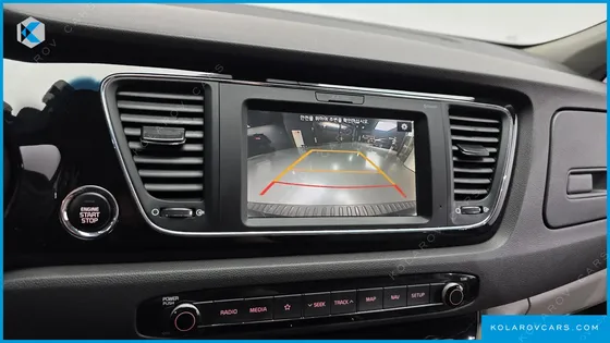 KIA CARNIVAL 11-SEATER NOBLESSE