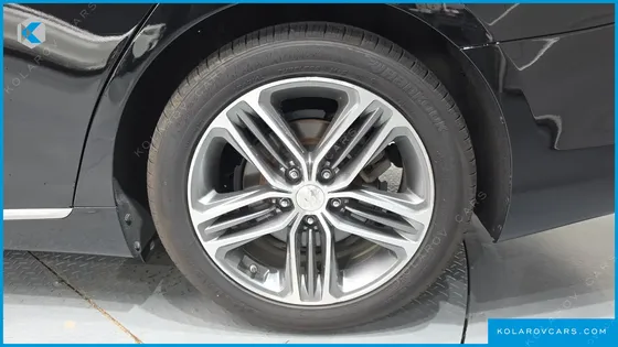 HYUNDAI GRANDEUR 3.0 EXCLUSIVE