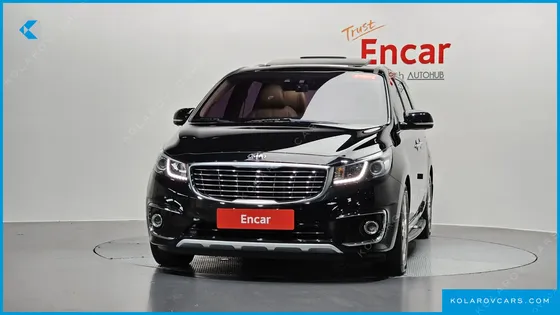 KIA CARNIVAL 7-SEATER LIMOUSINE