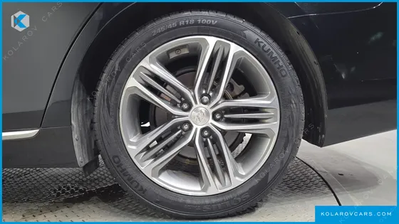 HYUNDAI GRANDEUR 3.0 LPI MODERN (RENTAL CAR)
