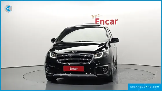 KIA CARNIVAL 9-SEATER NOBLESSE