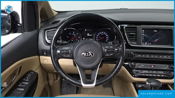KIA CARNIVAL 9-SEATER NOBLESSE