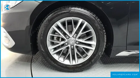 HYUNDAI GRANDEUR 2.4 PREMIUM