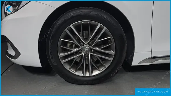 HYUNDAI GRANDEUR 3.0 LPI MODERN