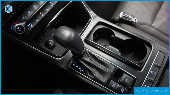 HYUNDAI GRANDEUR 2.4 PREMIUM