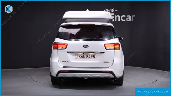 KIA CARNIVAL 9-SEATER HI-LIMOUSINE