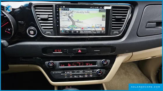 KIA CARNIVAL 9-SEATER HI-LIMOUSINE