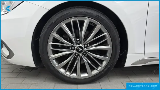 HYUNDAI GRANDEUR 2.4 EXCLUSIVE