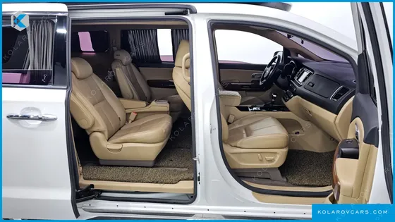 KIA CARNIVAL 9-SEATER HI-LIMOUSINE