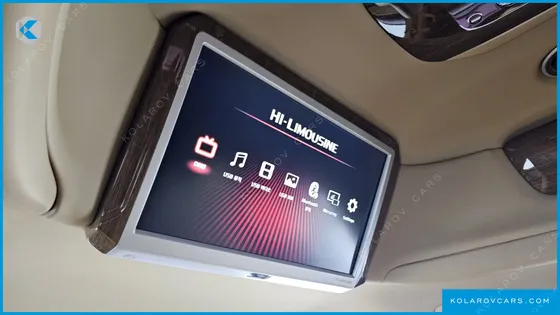 KIA CARNIVAL 9-SEATER HI-LIMOUSINE