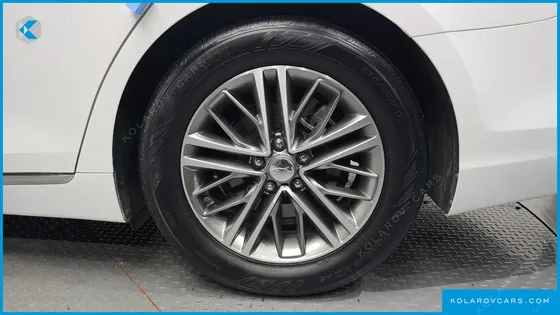 HYUNDAI GRANDEUR 2.4 PREMIUM