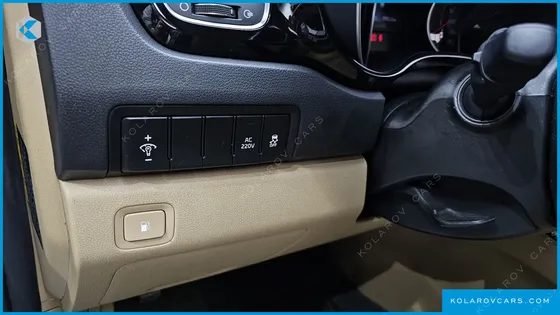 KIA CARNIVAL 9-SEATER PRESTIGE