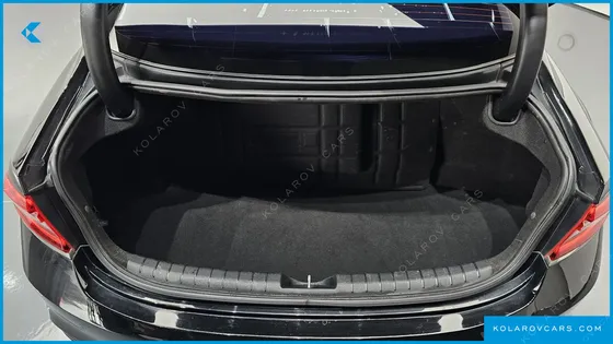 HYUNDAI GRANDEUR 3.0 LPI MODERN BASIC (RENTAL CAR)