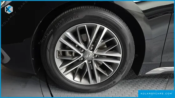 HYUNDAI GRANDEUR 3.0 LPI MODERN (RENTAL CAR)