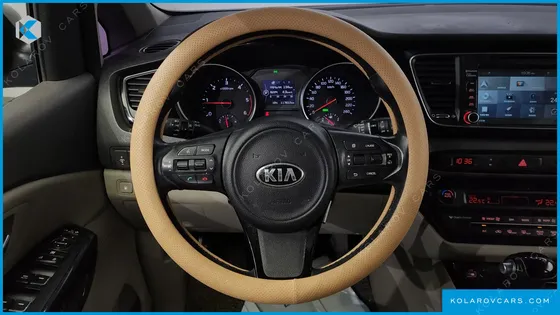 KIA CARNIVAL 9-SEATER PRESTIGE