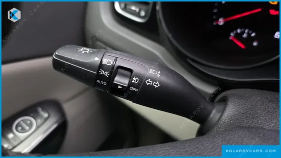 KIA CARNIVAL 11-SEATER PRESTIGE