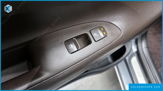 HYUNDAI GRANDEUR 3.0 LPI MODERN (RENTAL CAR)