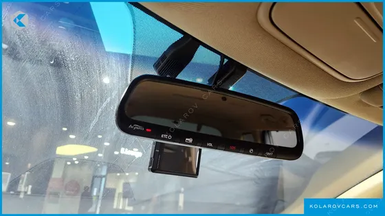 KIA CARNIVAL 7-SEATER LIMOUSINE