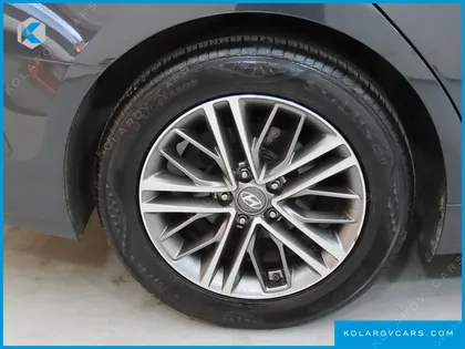 HYUNDAI GRANDEUR 2.4 MODERN
