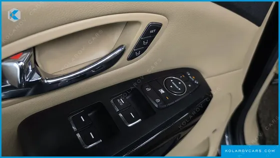 KIA CARNIVAL 9-SEATER NOBLESSE