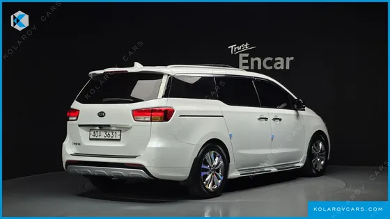 KIA CARNIVAL 9-SEATER PRESTIGE
