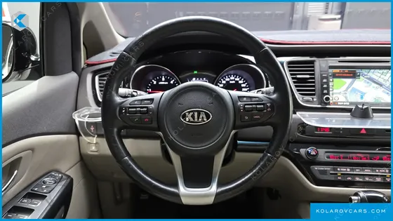 KIA CARNIVAL 9-SEATER PRESTIGE