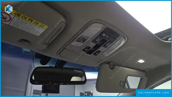 KIA CARNIVAL 9-SEATER PRESTIGE