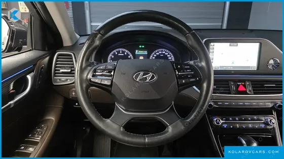 HYUNDAI GRANDEUR 3.0 LPI DSABLED PERSON