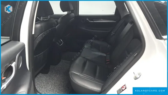 HYUNDAI GRANDEUR 2.4 PREMIUM