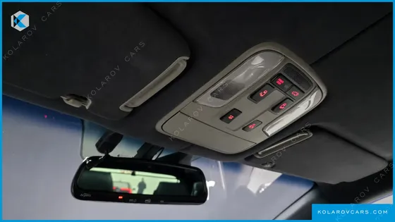KIA CARNIVAL 9-SEATER HI-LIMOUSINE