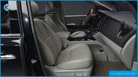 KIA CARNIVAL 9-SEATER NOBLESSE