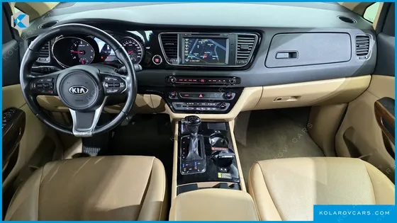 KIA CARNIVAL 9-SEATER HI-LIMOUSINE