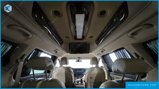 KIA CARNIVAL 9-SEATER HI-LIMOUSINE
