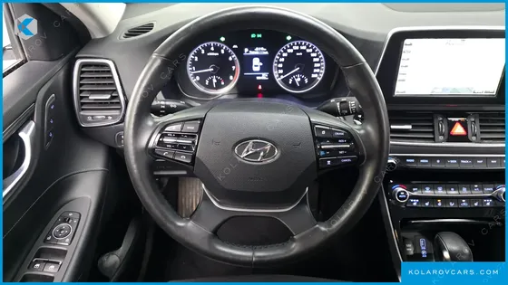 HYUNDAI GRANDEUR 2.4 PREMIUM