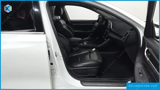 HYUNDAI GRANDEUR 2.4 PREMIUM
