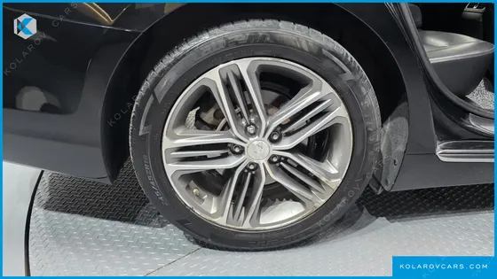 HYUNDAI GRANDEUR 3.0 PREMIUM