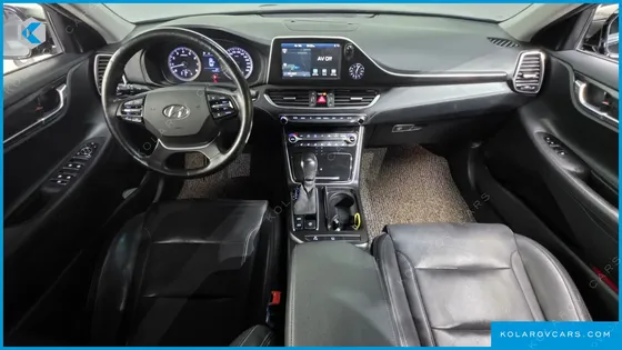 HYUNDAI GRANDEUR 3.0 PREMIUM