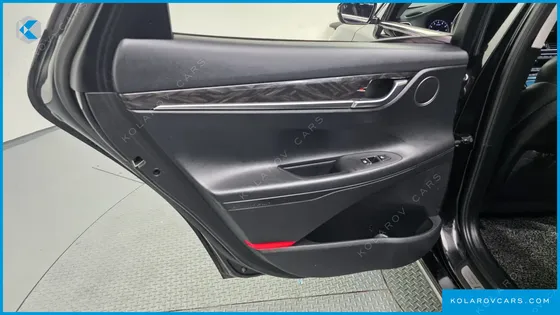 HYUNDAI GRANDEUR 3.0 PREMIUM