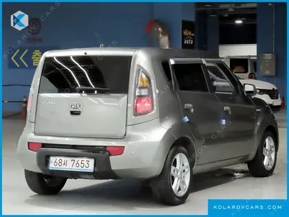 KIA SOUL GASOLINE 1.6 SMART