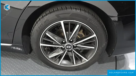 HYUNDAI GRANDEUR 2.4 PREMIUM