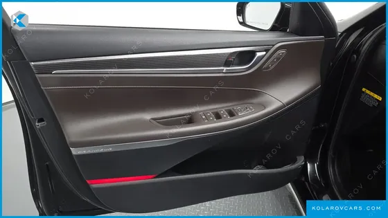 HYUNDAI GRANDEUR 2.4 PREMIUM